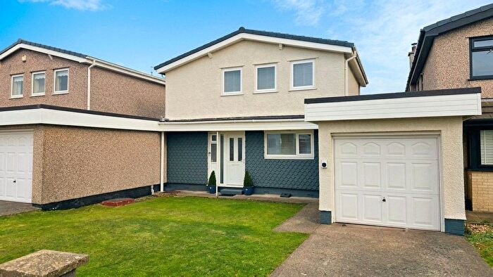 3 Bedroom Link Detached House For Sale In Lon Gardener, Valley, Holyhead, Isle Of Anglesey, LL65