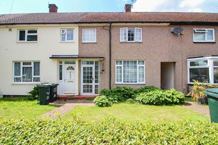 3 Bedroom Terraced House For Sale In Muirfield Road, Watford, WD19