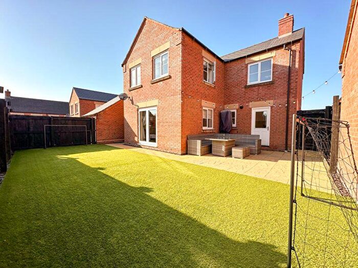 4 Bedroom Detached House For Sale In Matterhorn Close, Biddulph, ST8