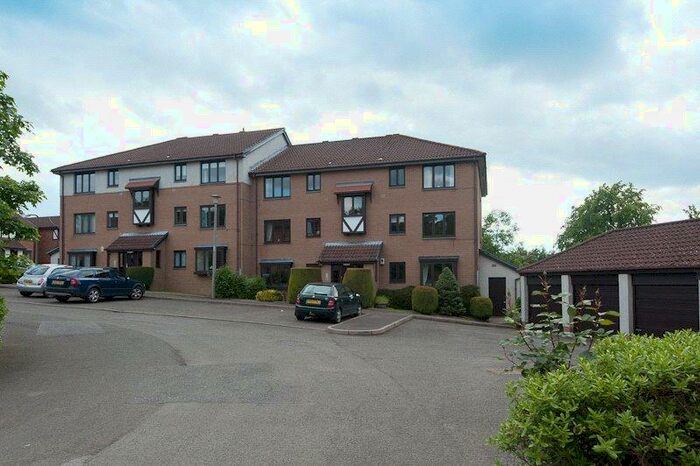 2 Bedroom Apartment To Rent In The Gallolee, Colinton, Edinburgh, EH13