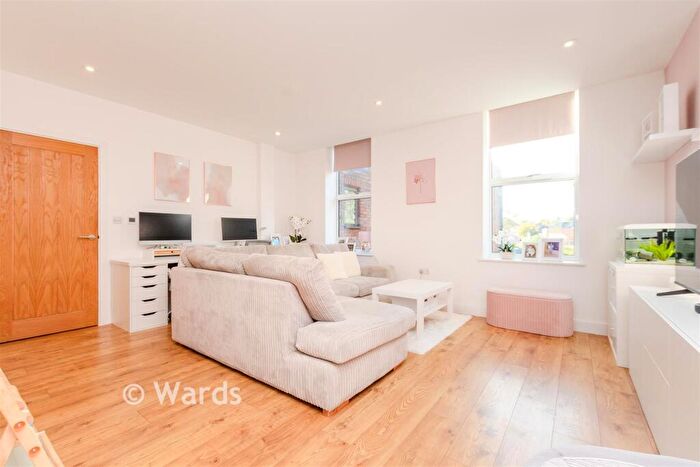 2 Bedroom Apartment For Sale In Elmcroft Road, Petts Wood, Orpington, Kent, BR6