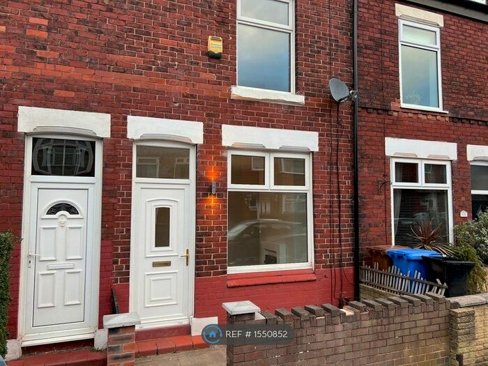 2 Bedroom Terraced House To Rent In Courthill Street, Stockport, SK1
