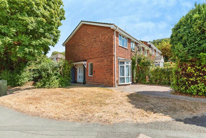 3 Bedroom End Of Terrace House For Sale In Greenbank Close, Hempstead, Gillingham, ME7