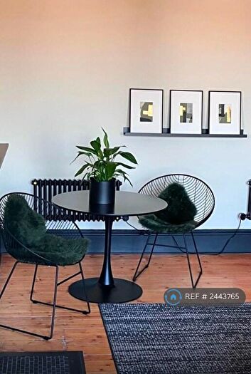 1 Bedroom Flat To Rent In Dundonald Road, West End, Glasgow, G12