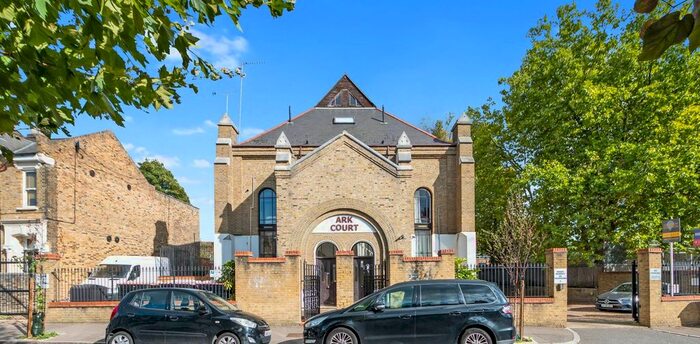 2 Bedroom Flat To Rent In Alkham Road, London, N16