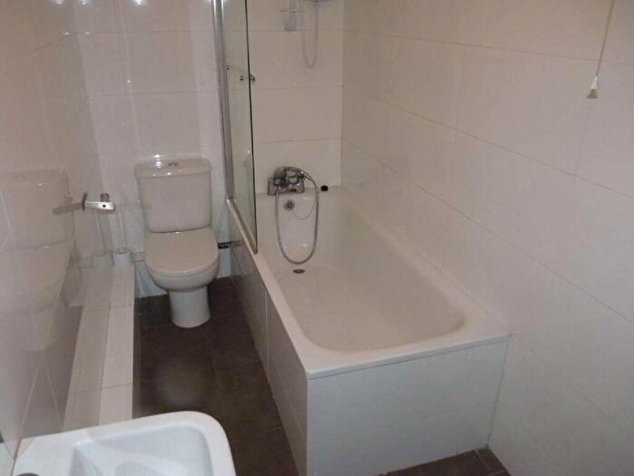 10 Bedroom House To Rent In Derby Road, Lenton, Nottingham, Nottinghamshire, NG7