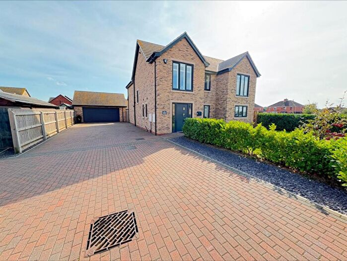 5 Bedroom Detached House For Sale In Amelia Wood Way, Grimoldby, LN11