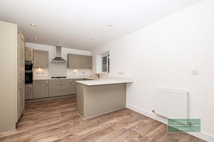 4 Bedroom Detached House For Sale In Teasel Green, Eggborough, Selby, North Yorkshire, DN14