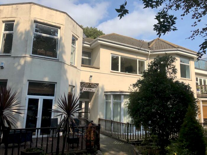 2 Bedroom Apartment To Rent In Bournemouth Town Centre, BH2