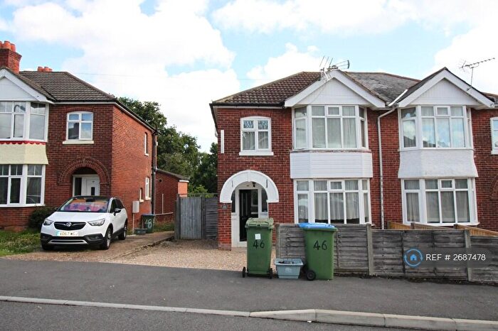 6 Bedroom Semi-Detached House To Rent In Sirdar Road, Southampton, SO17
