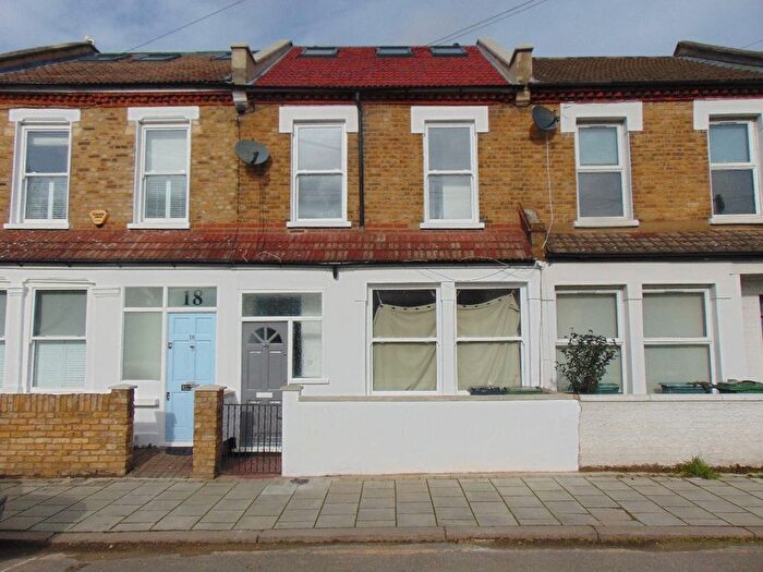 4 Bedroom Terraced House To Rent In Mandrell Road, London, SW2