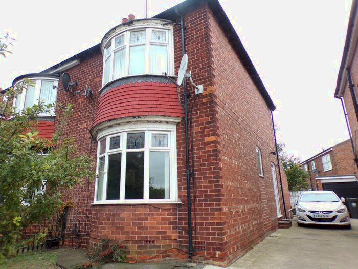2 Bedroom Semi-Detached House To Rent In Hollyhurst Road/ Denes - Darlington, DL3