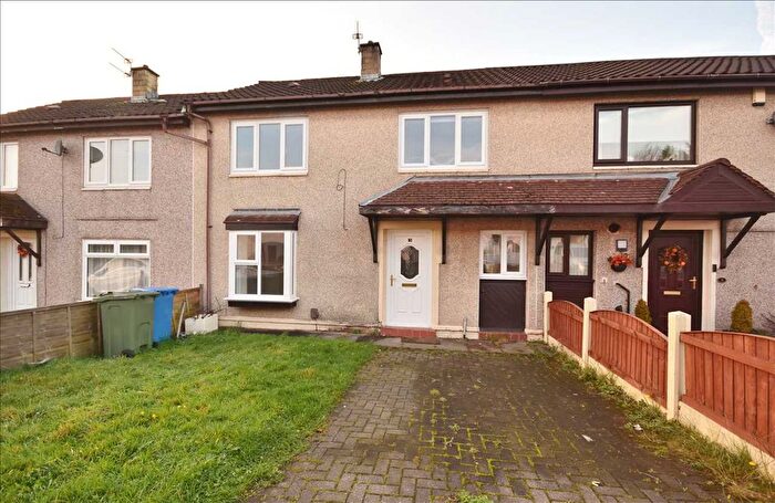 3 Bedroom Town House To Rent In Lawnwood Avenue, Chorley, PR7