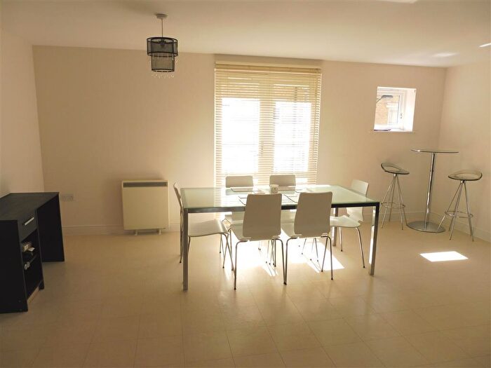2 Bedroom Apartment To Rent In Bingley Court, Canterbury, CT1