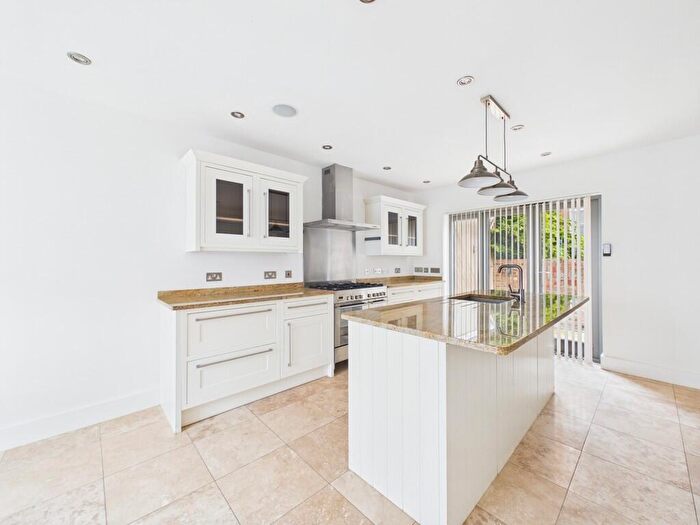 3 Bedroom End Of Terrace House To Rent In Rodney Road, Cheltenham, GL50