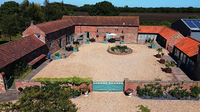 1 Bedroom Property To Rent In Station Road, Holton-Le-Clay, DN36