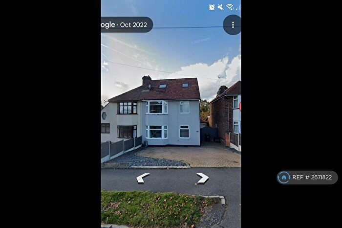 5 Bedroom Semi-Detached House To Rent In Barncliffe Crescent, Sheffield, S10