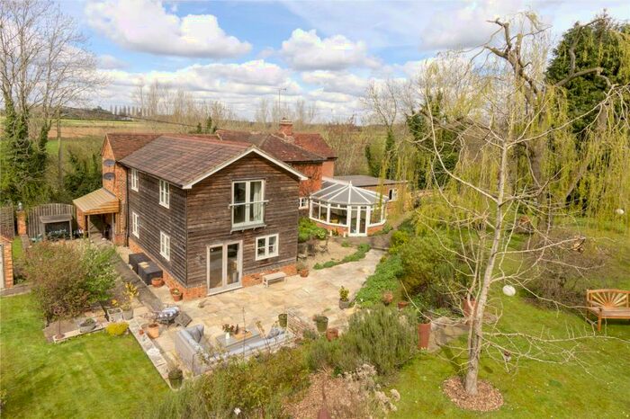 4 Bedroom Detached House For Sale In Padbury Road, Thornborough, Buckingham, MK18