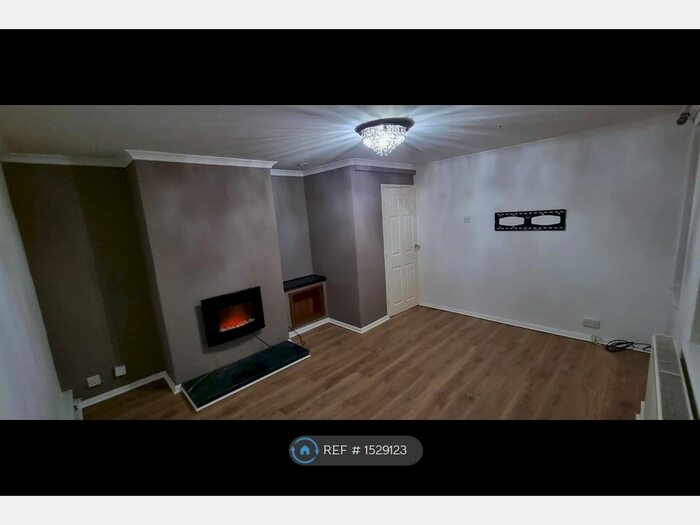 2 Bedroom Flat To Rent In Dale Lane, Blidworth, NG21