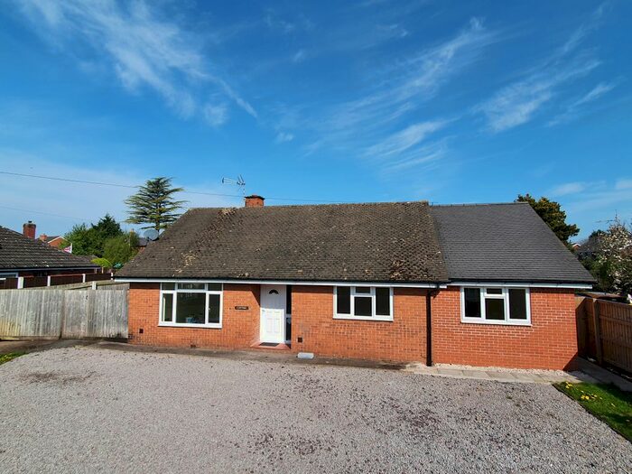 3 Bedroom Detached Bungalow To Rent In Longlands Lane, Market Drayton, Shropshire, TF9