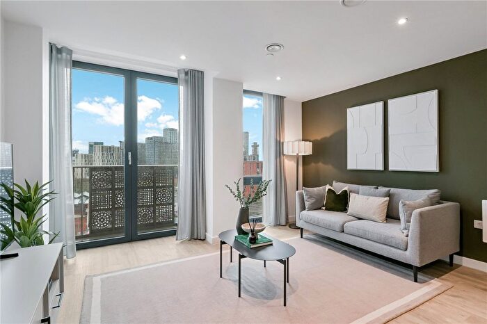 1 Bedroom Flat To Rent In Gaythorn Street, Salford, M5