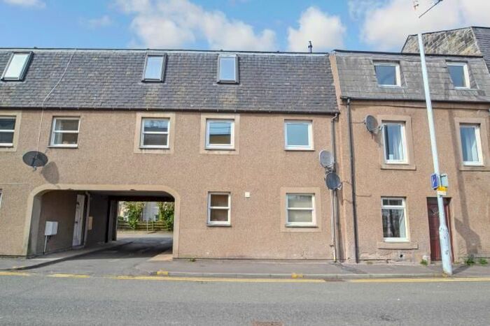 2 Bedroom Maisonette To Rent In Campbell Street, Dunfermline, KY12