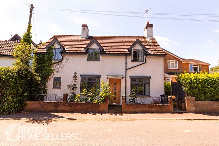 4 Bedroom Cottage For Sale In Queens Park Road, Birmingham, West Midlands, B32