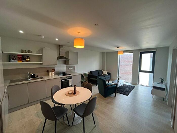 1 Bedroom Apartment To Rent In The Trilogy, Ellesmere Street, Manchester, M15