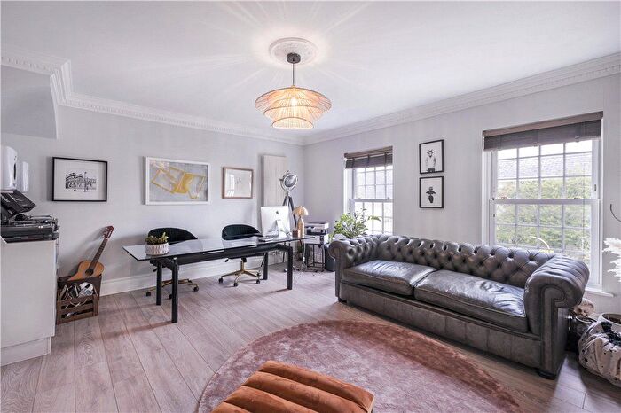 4 Bedroom Terraced House To Rent In Seaton Close, Putney, SW15