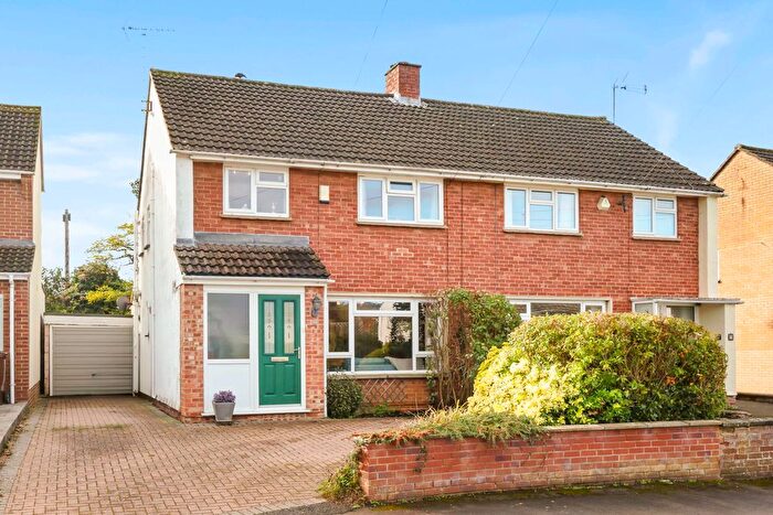 3 Bedroom Semi Detached House For Sale In Castlefields Road, Charlton Kings, Cheltenham, GL52