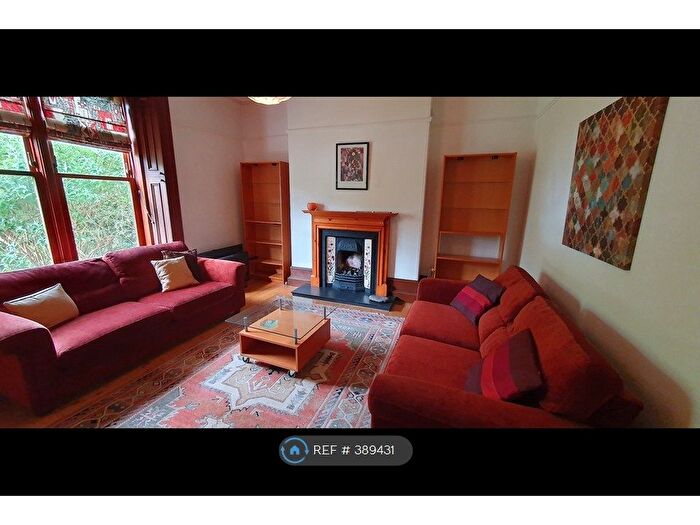 2 Bedroom Flat To Rent In Irvine Place, Aberdeen, AB10