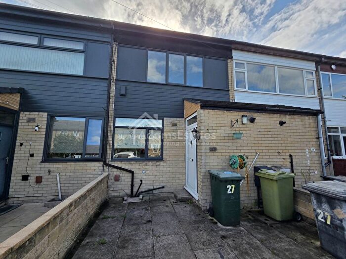 3 Bedroom Terraced House To Rent In The Drive, Batley, WF17