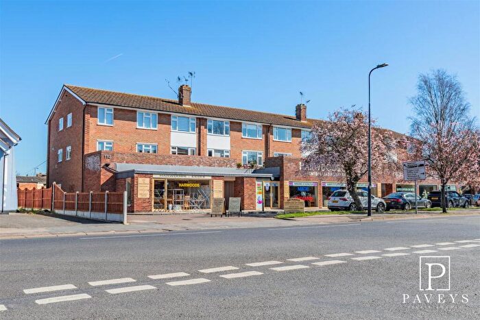 2 Bedroom Apartment For Sale In Connaught Avenue, Frinton-On-Sea, CO13