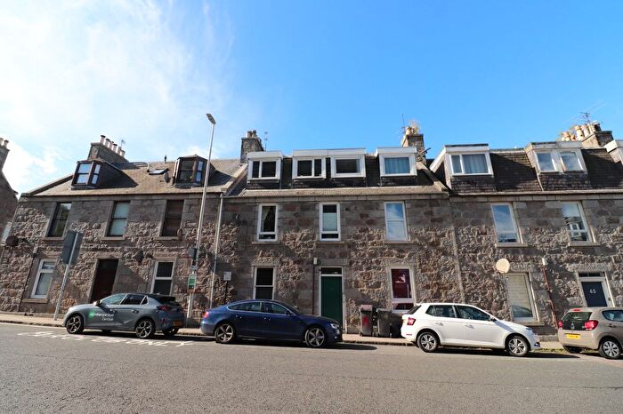 1 Bedroom Flat To Rent In Rose Street, Aberdeen, AB10