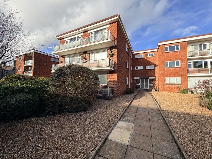 2 Bedroom Apartment For Sale In Church Road, Ashley Cross, BH14