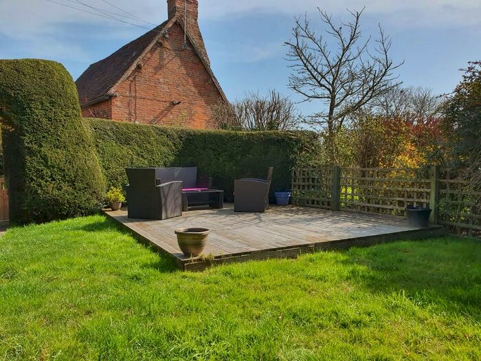 2 Bedroom Cottage To Rent In Mill Cottage, Henley Road, Alcester, B49