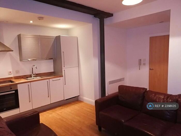 2 Bedroom Flat To Rent In Westminster Chambers, Liverpool, L1