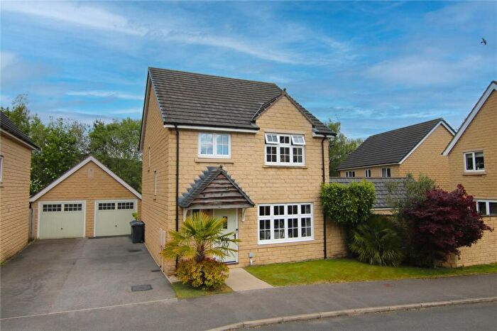 4 Bedroom Detached House For Sale In Hawthorne Road, Steeton, BD20