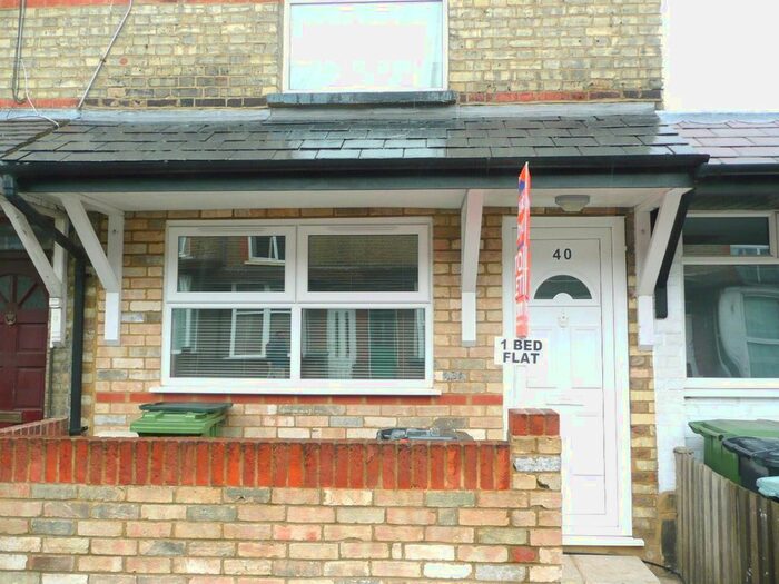 1 Bedroom Flat To Rent In Callowland, WD24
