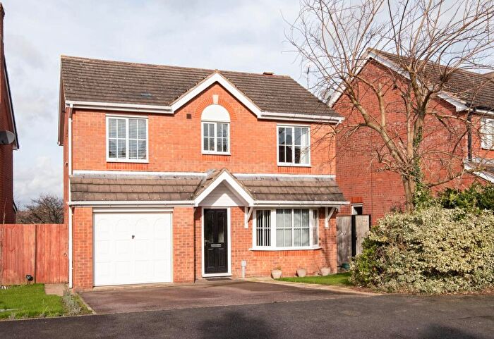 4 Bedroom Detached House For Sale In Oadby Drive, Chesterfield, S41