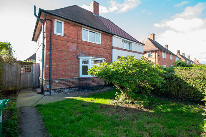 3 Bedroom Semi-Detached House For Sale In Langdale Road, Bakesfield, Nottingham, NG3