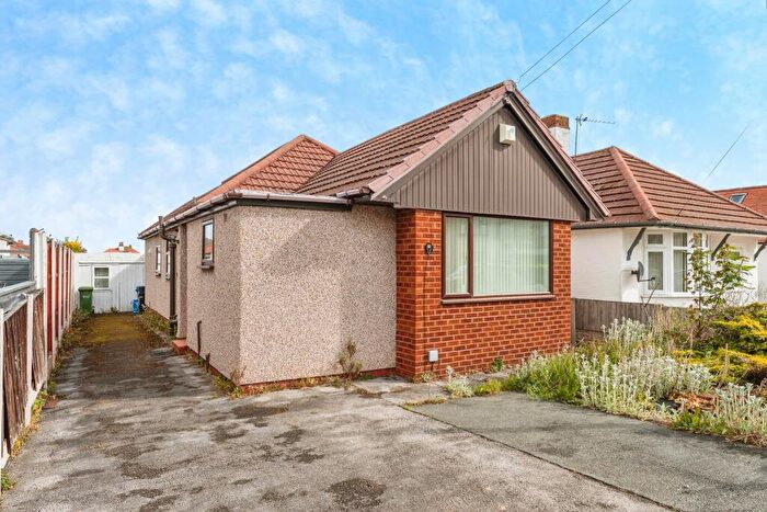 2 Bedroom Detached Bungalow For Sale In Rosehill Road, Rhyl, LL18