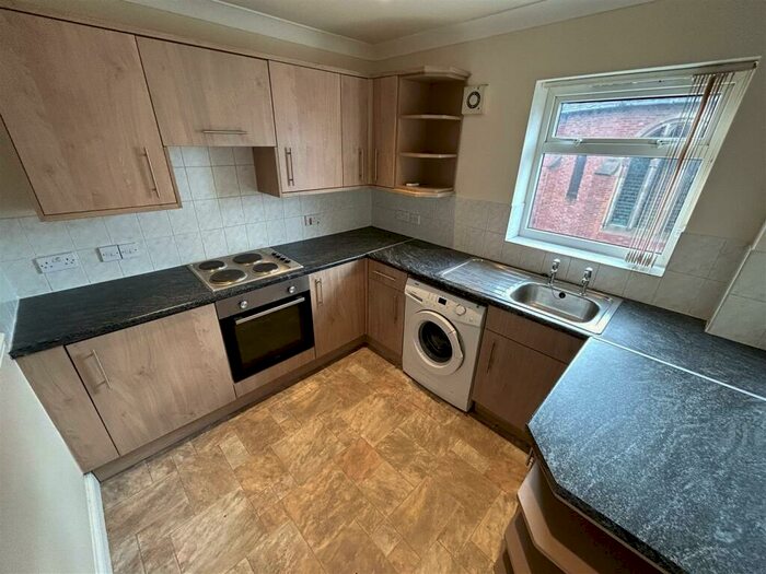 1 Bedroom Apartment To Rent In New Road, Stourbridge, West Midlands, DY8