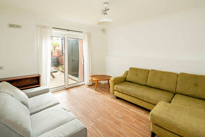 4 Bedroom Terraced House To Rent In Hooks Close, London, SE15
