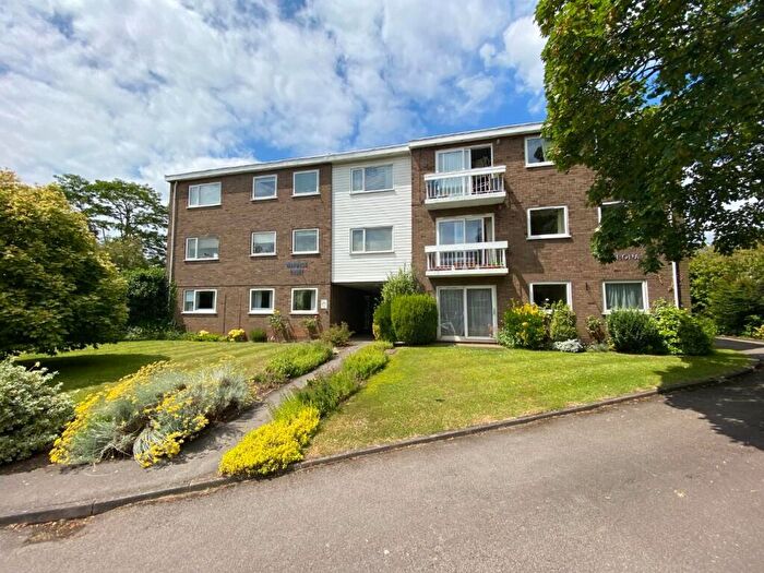 1 Bedroom Apartment For Sale In Warwick Court, Warwick Road, Stratford-upon-Avon, CV37
