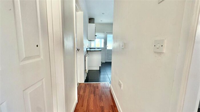 2 Bedroom Bungalow For Sale In Garrick Avenue, Moreton, Wirral, CH46