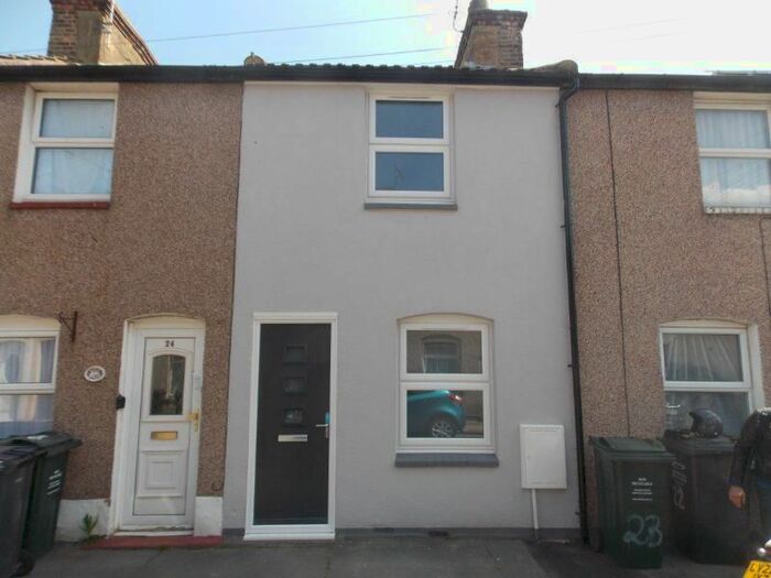 2 Bedroom Terraced House To Rent In Sun Road, Swanscombe, Kent, DA10
