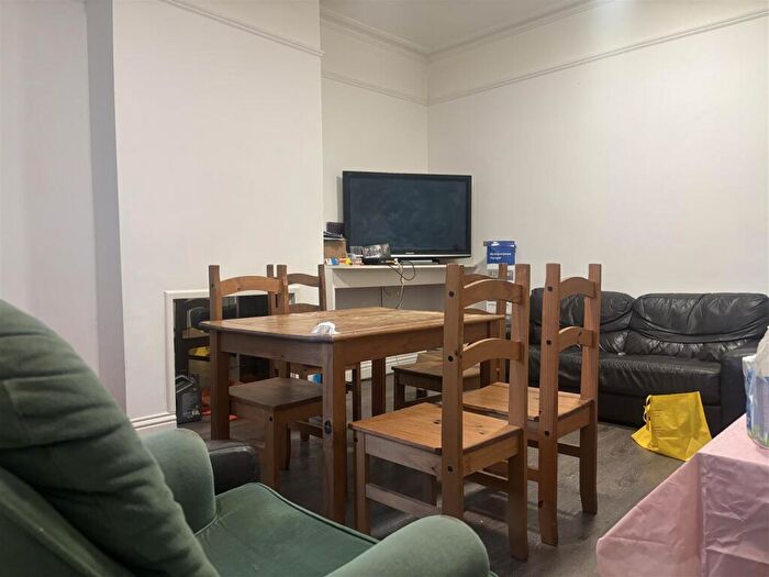 5 Bedroom Terraced House To Rent In Pershore Road Selly Oak, B29