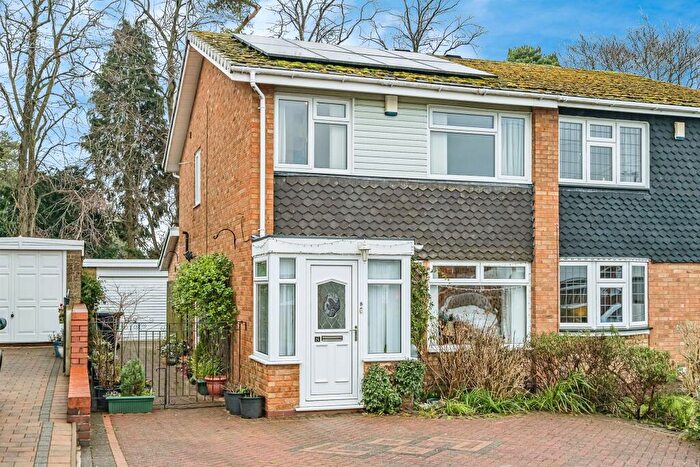 3 Bedroom Semi-Detached House For Sale In Orwell Close, Stourbridge, DY8