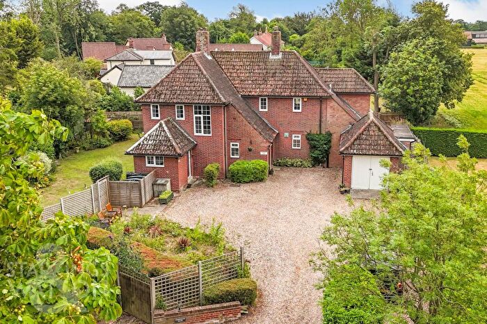 4 Bedroom Detached House For Sale In The Street, Thorndon, Eye, IP23